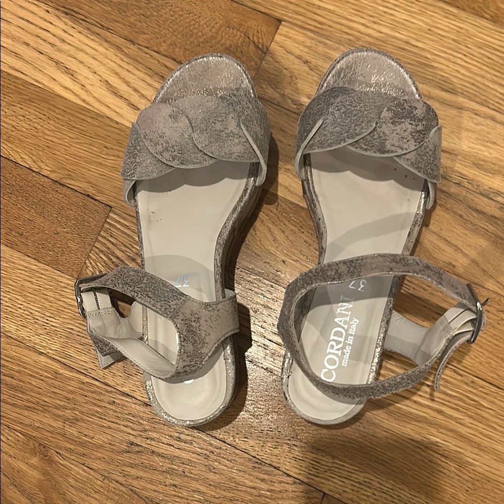 Cordani Gray Sandals Strappy Comfort Design